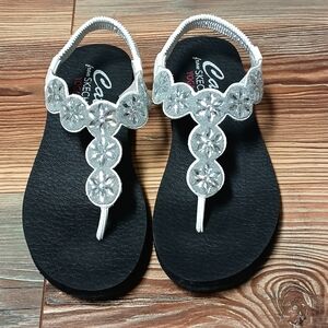 Skechers Cali Black and Silver Flip Flops